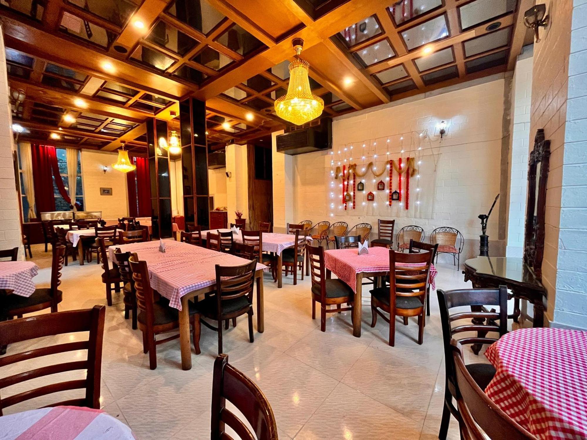 The Town House - Lavish & Luxury Near Mall Road 4* Manali (Himachal Pradesh)